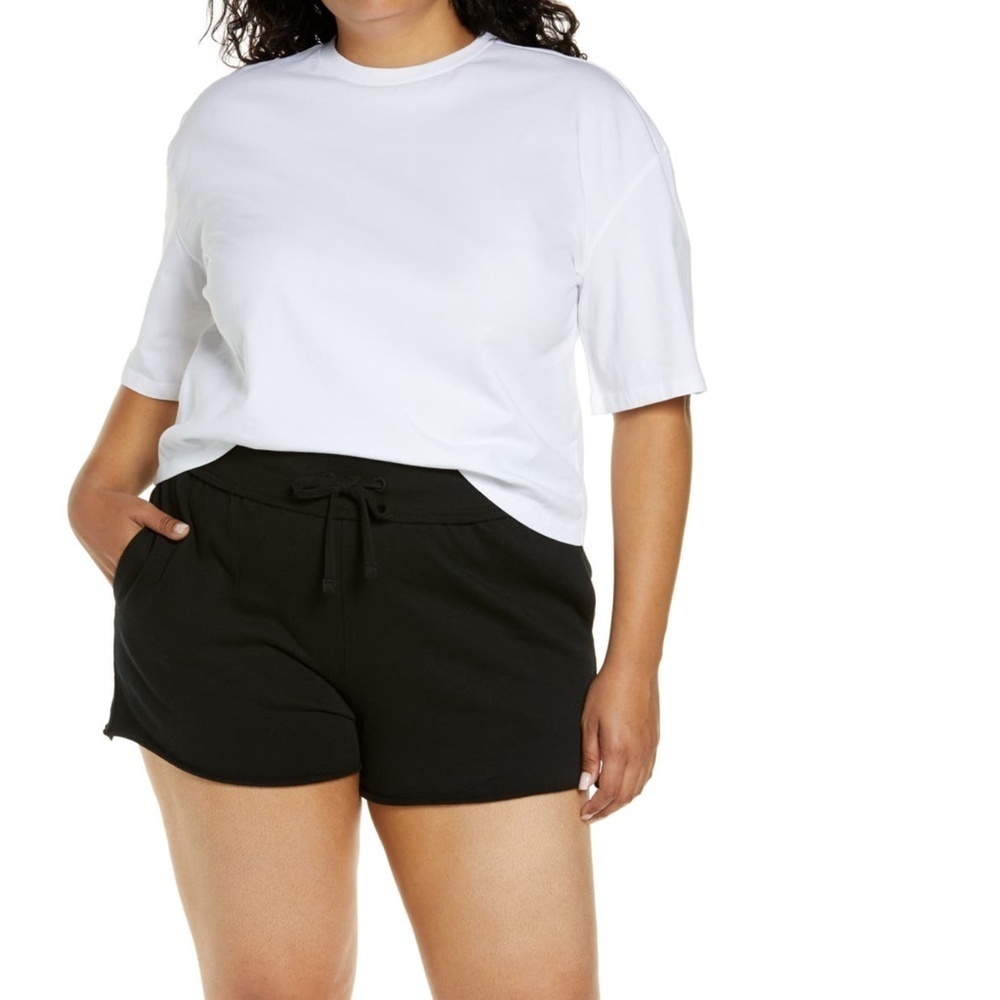 bp white boxy crop tee size 3X // 2017